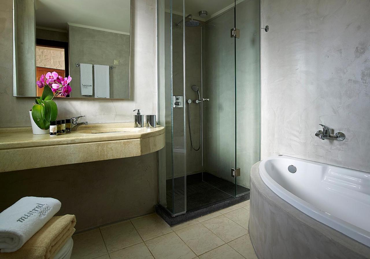 Mistral Hotel - For Solo Travelers Μάλεμε Εξωτερικό φωτογραφία
